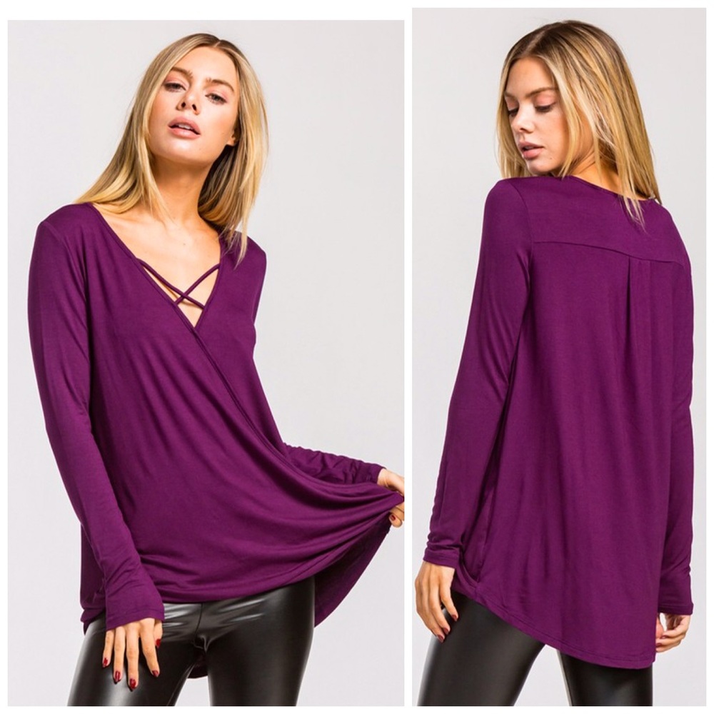 🛍LAST 1! Plum Criss Cross Surplice Tunic! - Picture 4 of 5